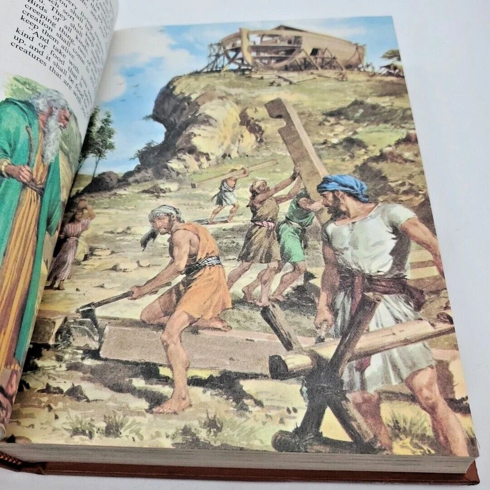 The Children's Bible Soft Hardcover Book‎ Golden Press Illustrated Vintage 1965